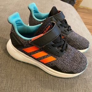 Toddler Adidas Sneaker Size 10